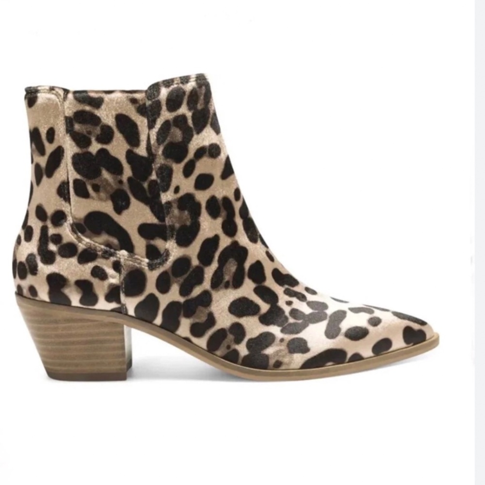 Leopard Print Ankle Booties
